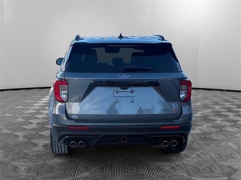 Used 2022 Ford Explorer ST w/ Equipment Group 401A image 4