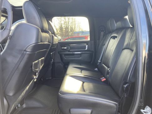 Used 2016 RAM 3500 Laramie Longhorn image 24