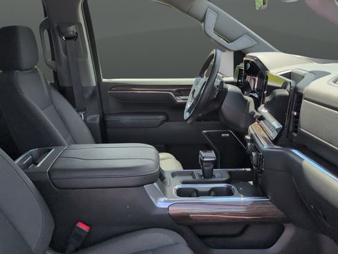 Used 2023 Chevrolet Silverado 1500 RST AWD/4WD image 31