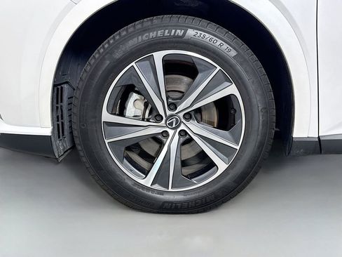 Certified 2025 Lexus RX 350 FWD w/ Technology Package image 32