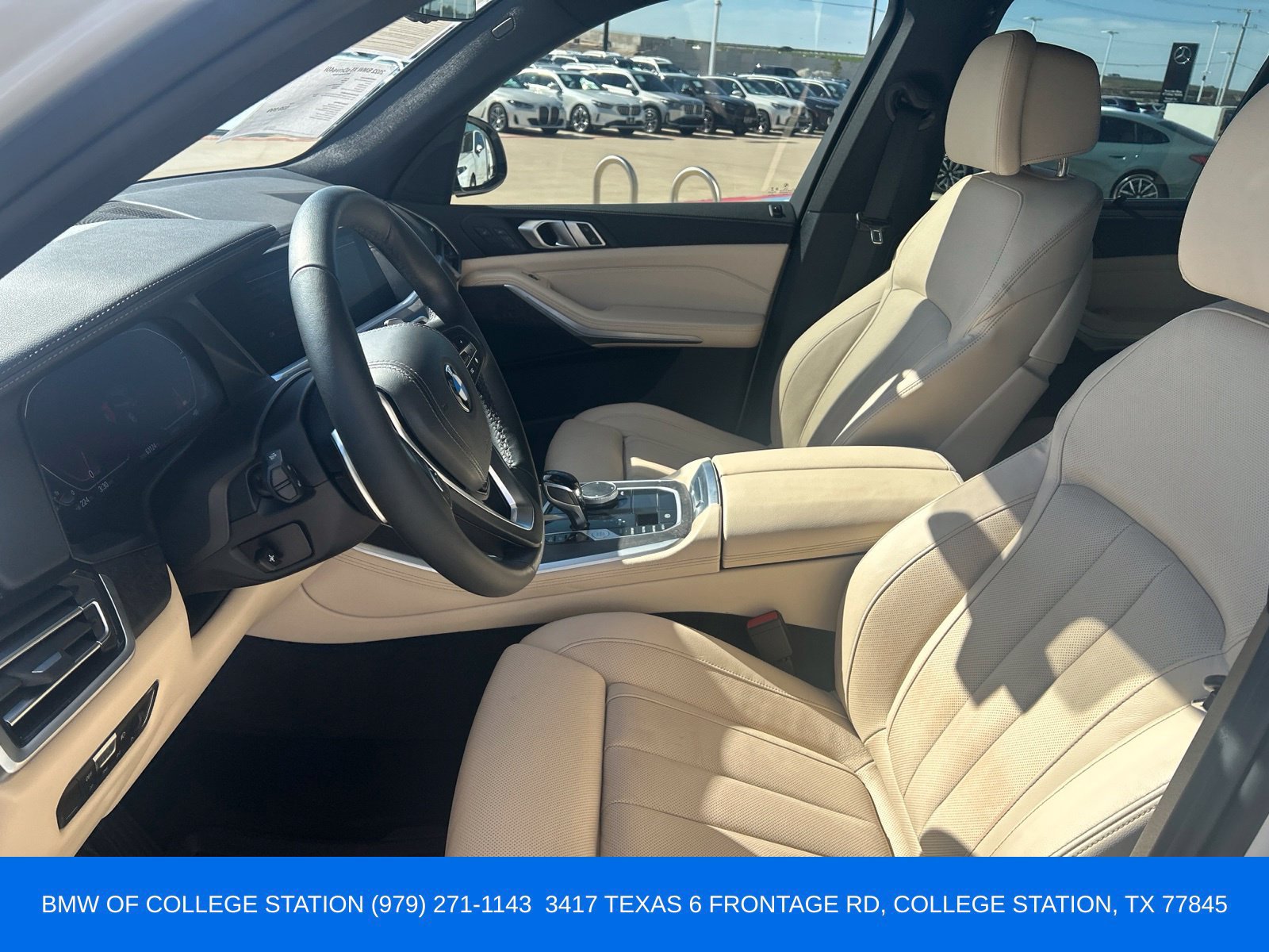 Used 2022 BMW X5 sDrive40i w/ Luxury Seating Package RWD image 6