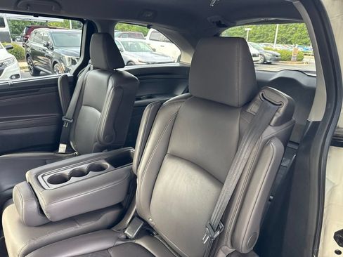 Certified 2018 Honda Odyssey EX-L image 11