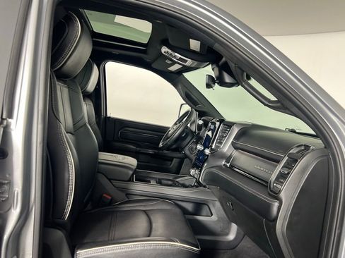 Used 2024 RAM 2500 Limited image 30