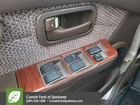 Used 1991 Toyota Land Cruiser image 23