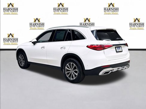 Used 2024 Mercedes-Benz GLC 300 4MATIC image 7
