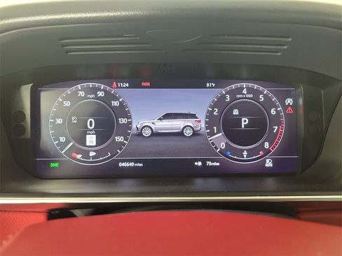 Used 2020 Land Rover Range Rover Sport HST image 24