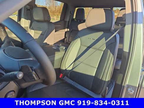 New 2026 GMC Sierra 1500 Denali w/ Technology Package image 14