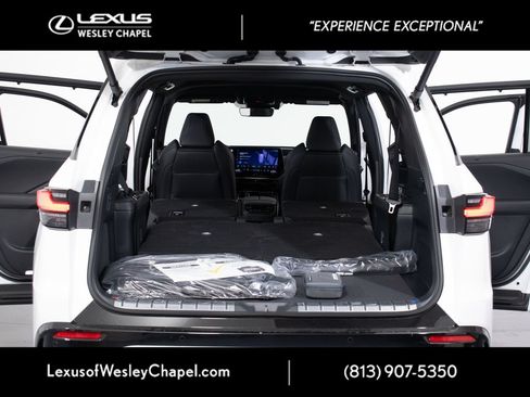 New 2026 Lexus TX 500h AWD w/ Technology Package image 5