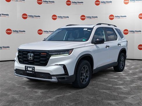 New 2025 Honda Pilot TrailSport image 1