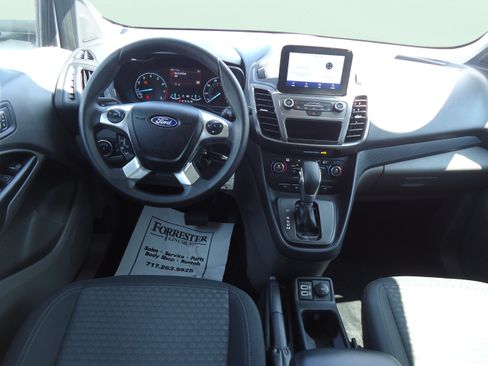 Used 2021 Ford Transit Connect XLT FWD image 11