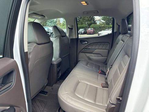 Used 2022 GMC Canyon Denali AWD/4WD image 9