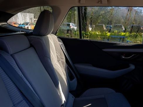 Certified 2025 Subaru Outback Premium image 9