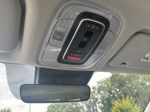 Used 2023 Hyundai Elantra Limited w/ Cargo Package image 36