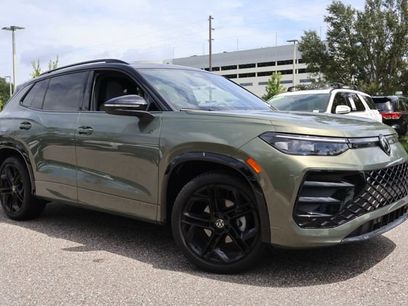 Certified 2026 Volkswagen Tiguan SE R-Line