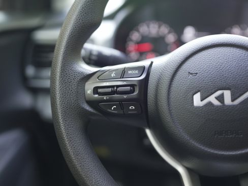 Used 2023 Kia Rio S image 19