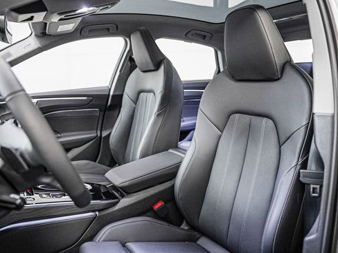 New 2026 Audi A6 Premium Plus image 10