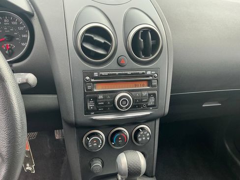 Used 2013 Nissan Rogue S AWD/4WD image 22