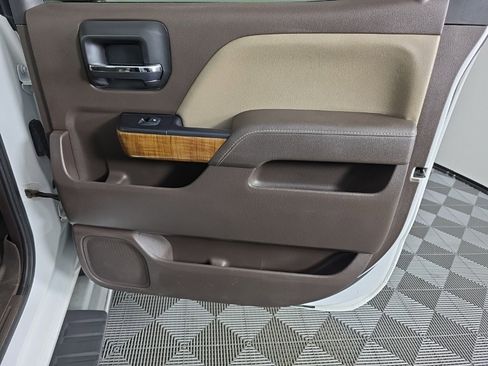 Used 2018 GMC Sierra 1500 SLT image 34