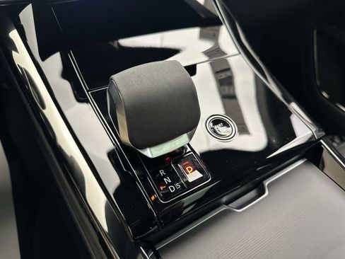 Certified 2024 Land Rover Range Rover Sport Autobiography image 17