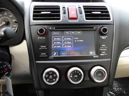 Used 2015 Subaru Impreza 2.0i image 19