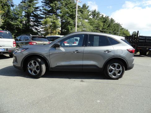 Used 2025 Ford Escape ST-Line AWD/4WD image 8