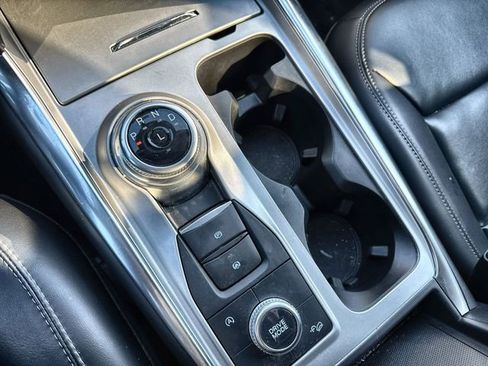 Used 2021 Ford Explorer XLT w/ Equipment Group 202A image 19