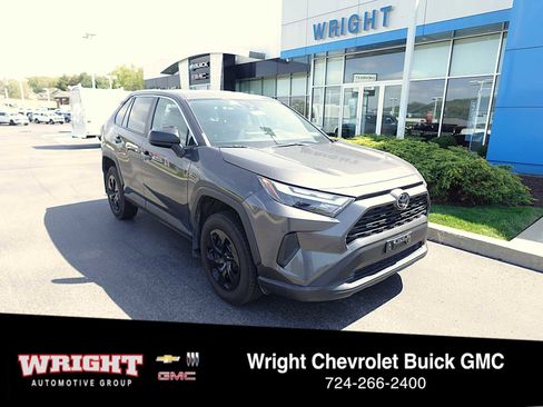 Used 2023 Toyota RAV4 LE AWD/4WD image 1