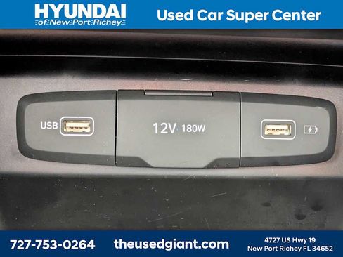 Used 2023 Hyundai Santa Cruz SE AWD/4WD image 22