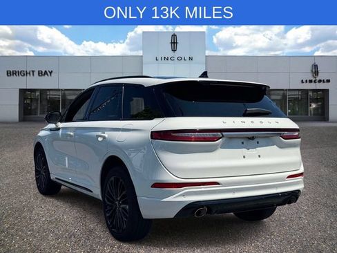 Used 2025 Lincoln Corsair Reserve w/ Jet Appearance Package AWD/4WD image 3