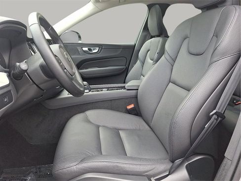 Certified 2025 Volvo XC60 B5 Plus image 11
