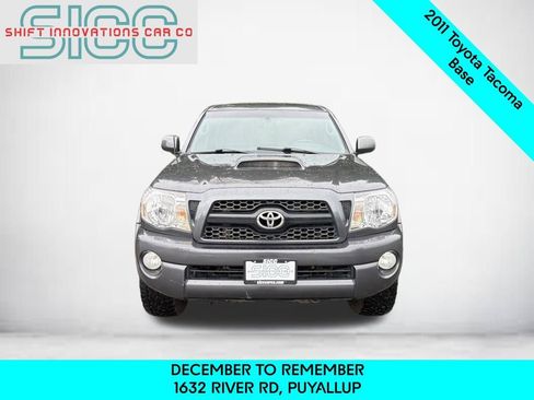 Used 2011 Toyota Tacoma 4x4 Double Cab image 2