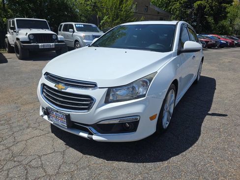 Used 2015 Chevrolet Cruze LTZ w/ Sun, Sound and Sport Package FWD image 1