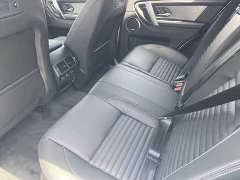 New 2024 Land Rover Discovery Sport Dynamic SE AWD/4WD image 16