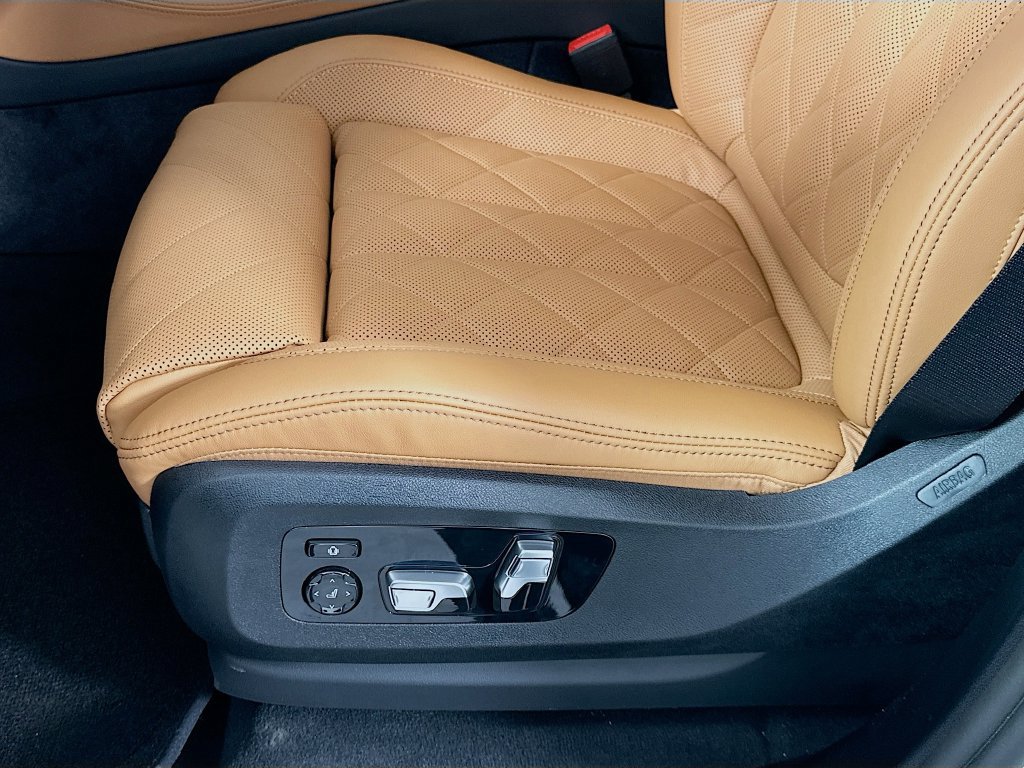 Used 2026 BMW X5 M60i w/ Climate Comfort Package AWD/4WD image 21