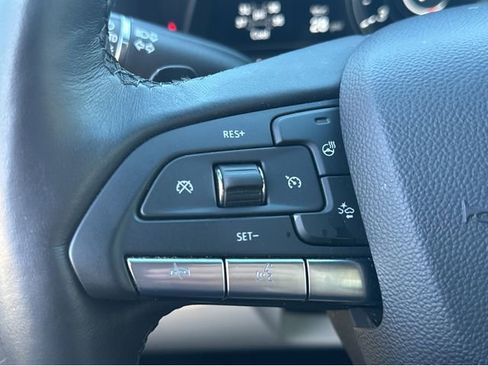 Certified 2025 Cadillac CT4 Premium Luxury image 21