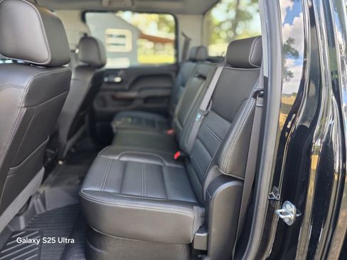 Used 2018 GMC Sierra 2500 Denali AWD/4WD image 33