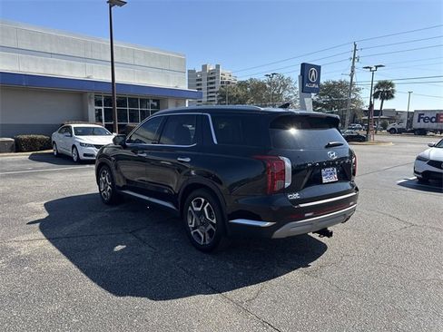 Used 2023 Hyundai Palisade Limited image 7