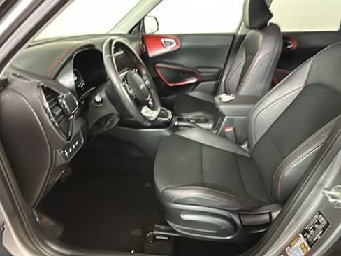 Used 2023 Kia Soul GT-Line FWD image 12