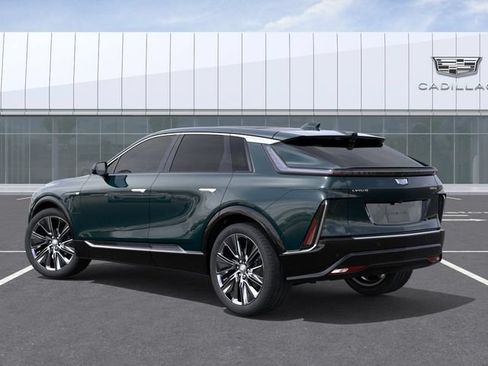 New 2026 Cadillac Lyriq Signature Luxury w/ Nappa Leather Package AWD/4WD image 3