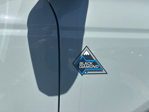 Used 2023 Ford Bronco Black Diamond w/ Sasquatch Package image 19