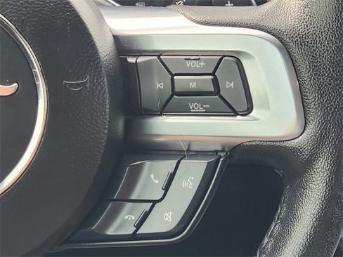 Used 2017 Ford Mustang GT Premium image 31