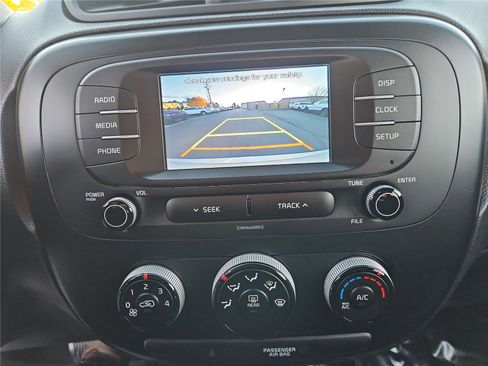 Used 2019 Kia Soul image 22