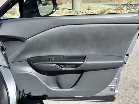 Used 2025 Lexus RZ 450e w/ Technology Package image 31