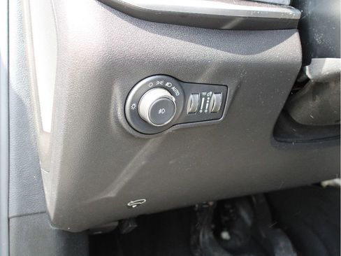 Certified 2022 Jeep Compass Latitude w/ Convenience Group AWD/4WD image 13