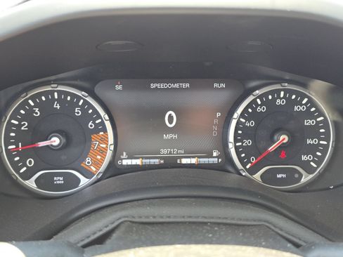 Used 2023 Jeep Renegade Trailhawk w/ Trailhawk Elite Group AWD/4WD image 29