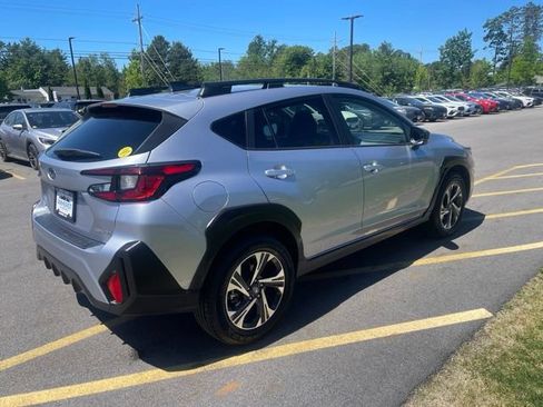 Used 2024 Subaru Crosstrek 2.0i Premium AWD/4WD image 5