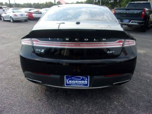 Used 2018 Lincoln MKZ Reserve FWD image 7