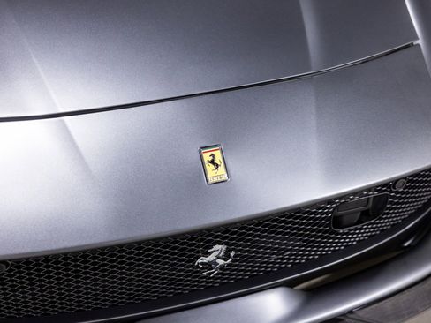 Used 2023 Ferrari 812 GTS image 26