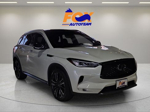 Used 2022 INFINITI QX50 Luxe w/ Appearance Package AWD/4WD image 6