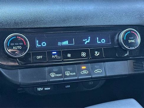 Certified 2025 Hyundai Elantra Sport image 20